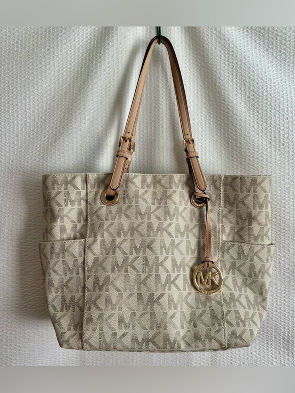 Michael Kors Jet Set Travel Women’s Large Beige Tan Logo Tote Bag